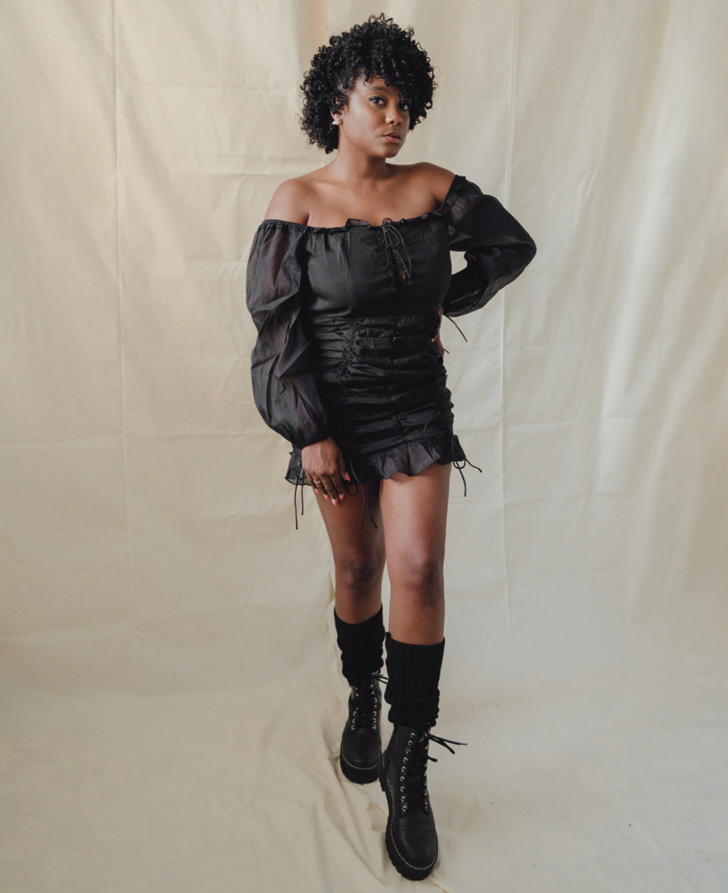 BLACK DRESS